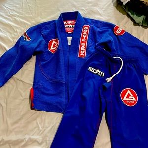 Gracie Barra gi